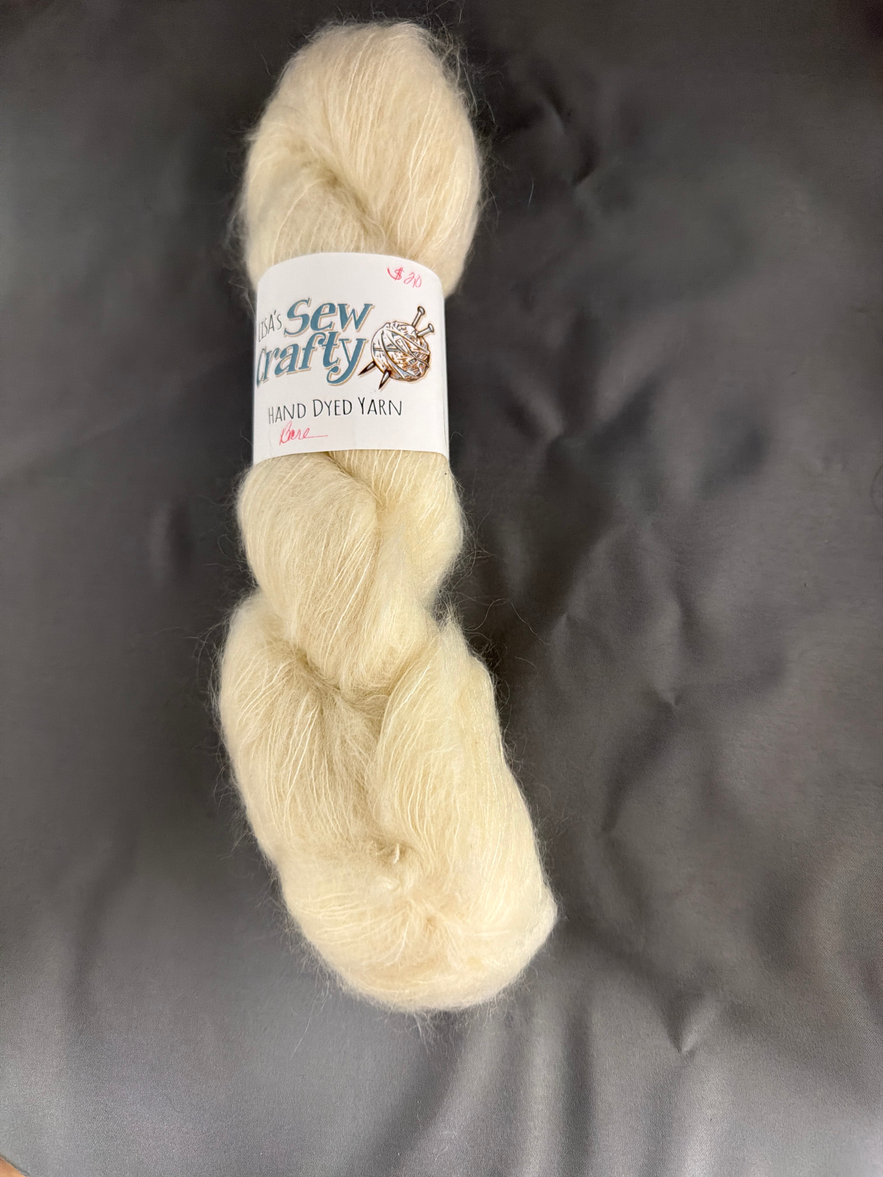 Bare- mohair yarn