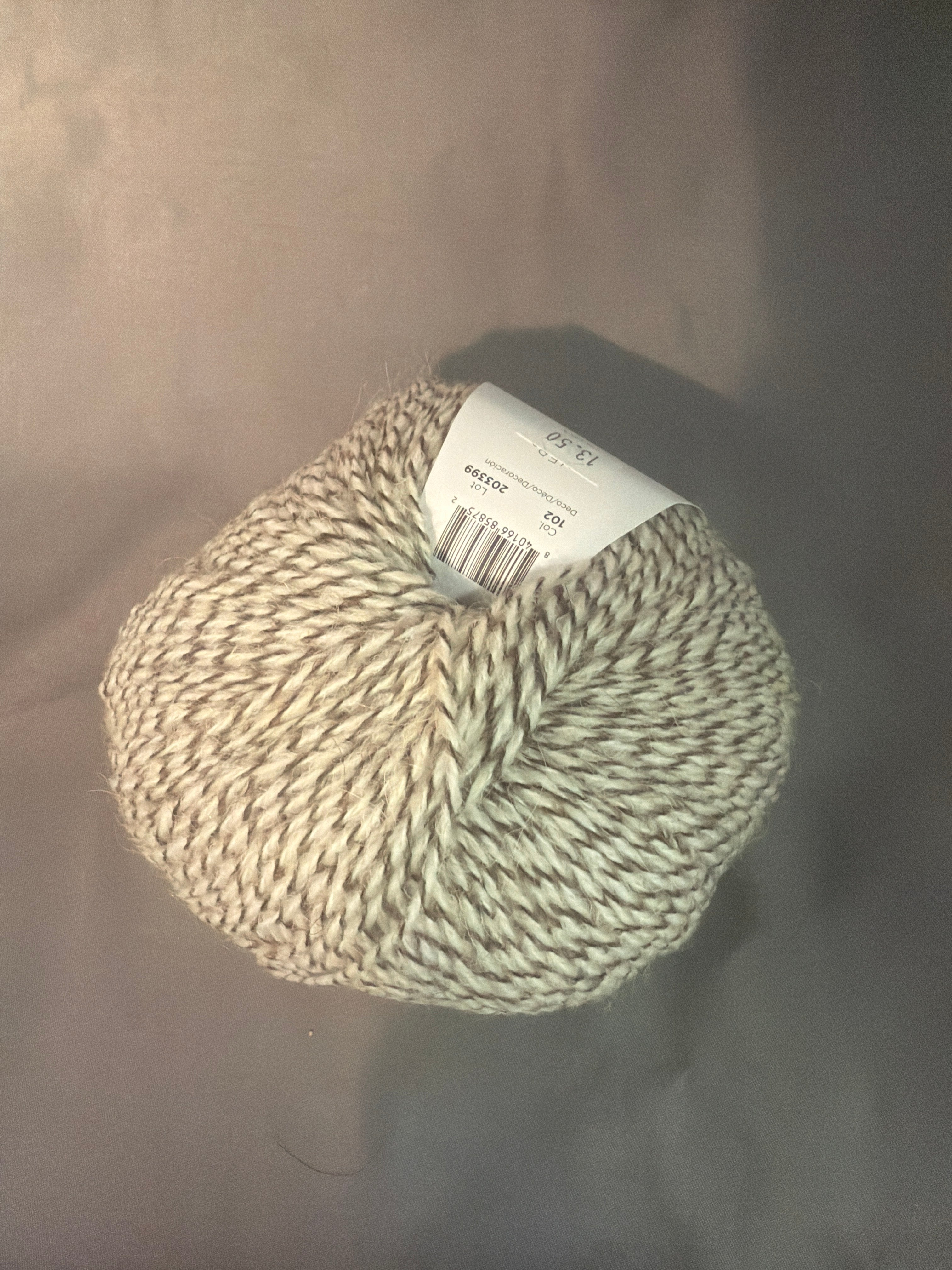 Universal yarns linear
