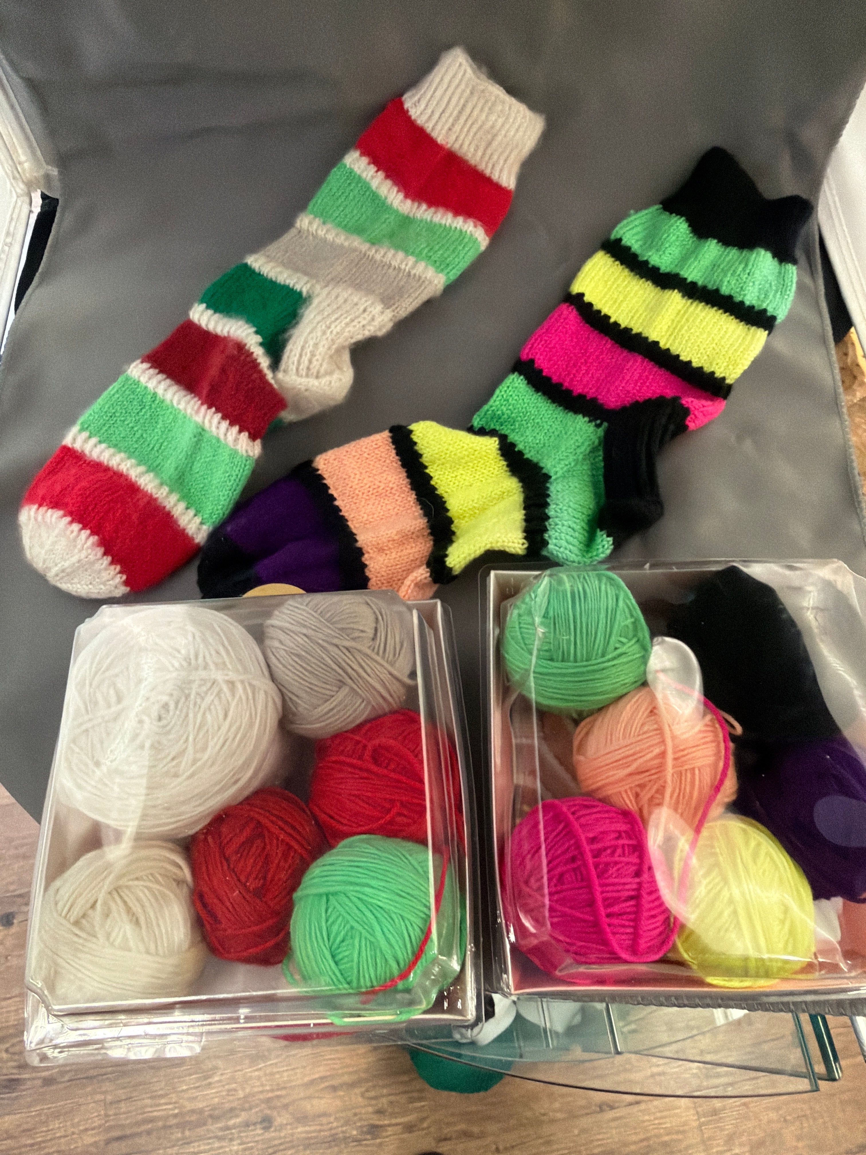Color palette sock kit