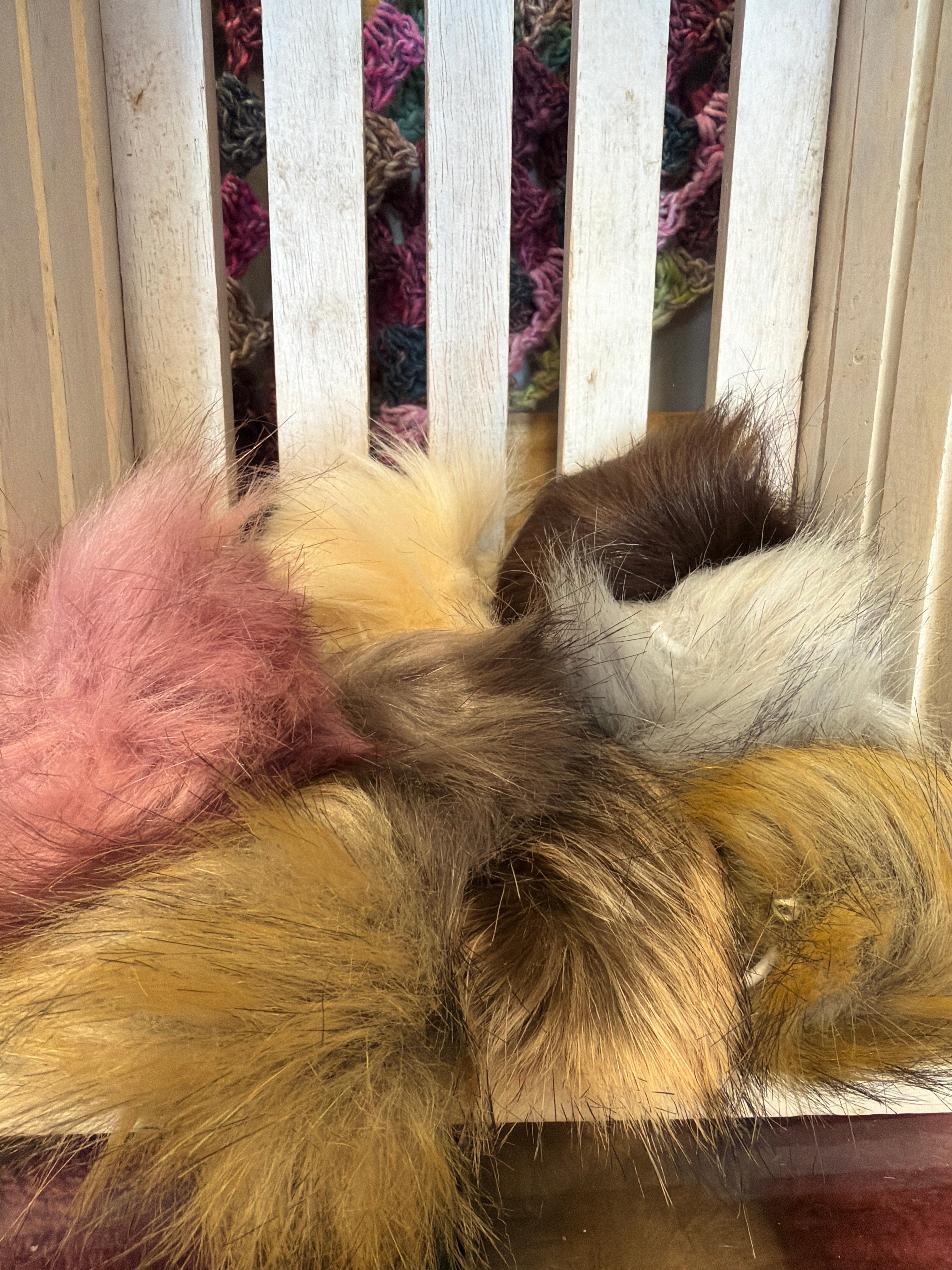 Various color pompoms