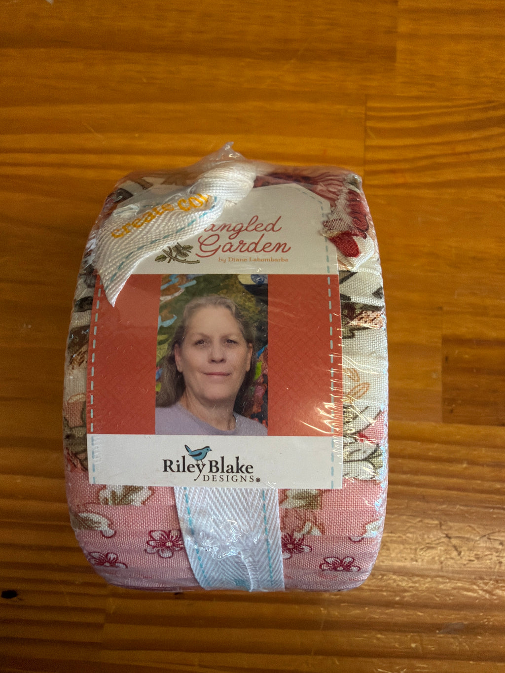 Riley Blake Tangled Garden Rolie Polie