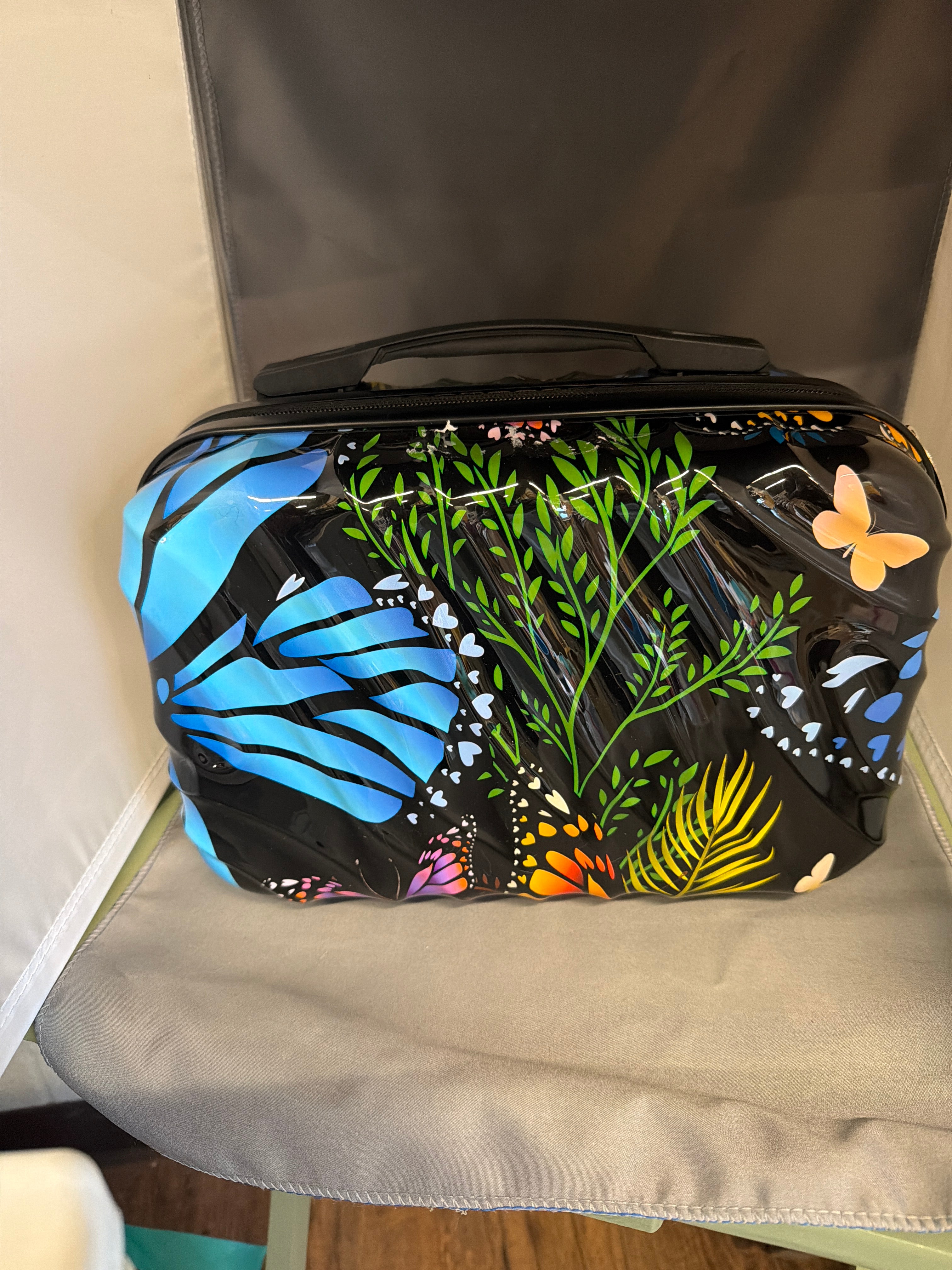 Knitting cases