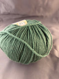 Deluxe worsted superwash